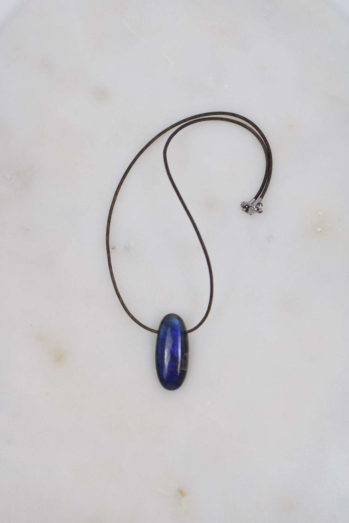 Labradorit blue flash