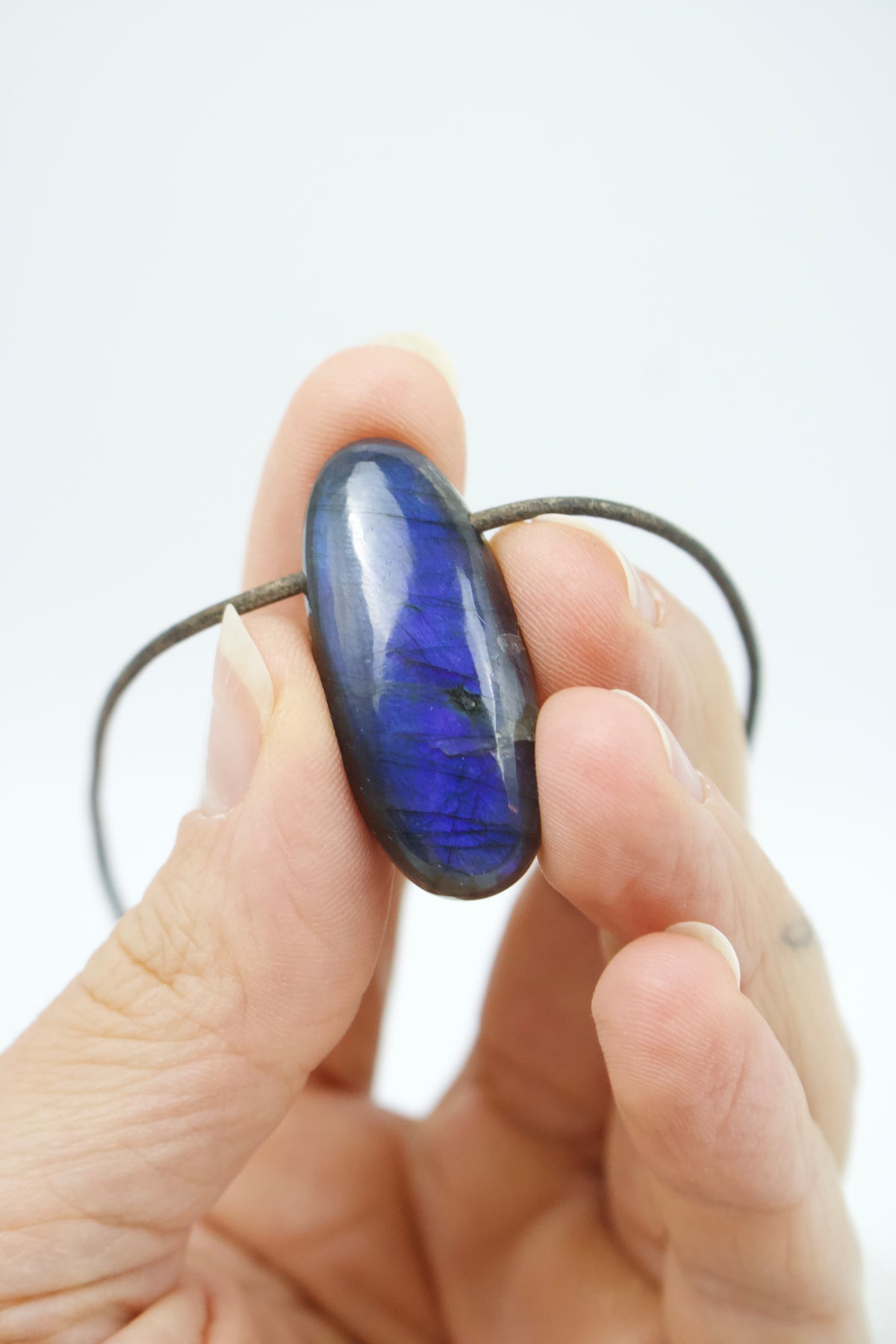 Labradorit blue flash