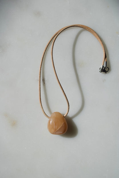 Mondstein "light peach"