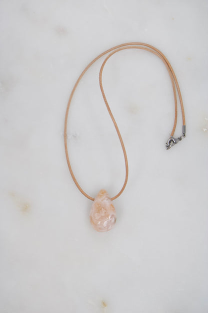 Kirschblüten Chalcedon