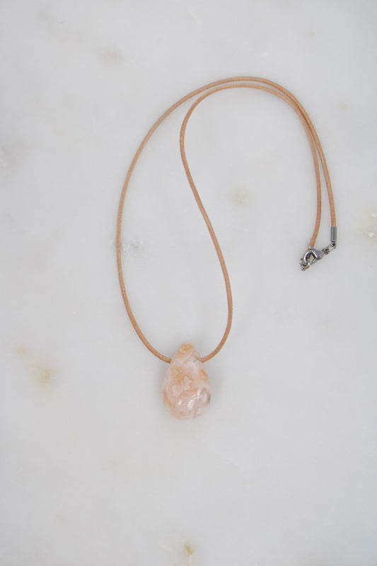 Kirschblüten Chalcedon