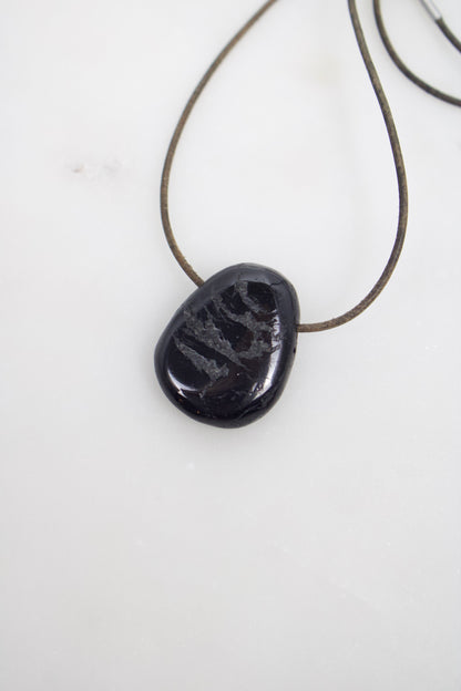 Schwarzer Turmalin - Amulett