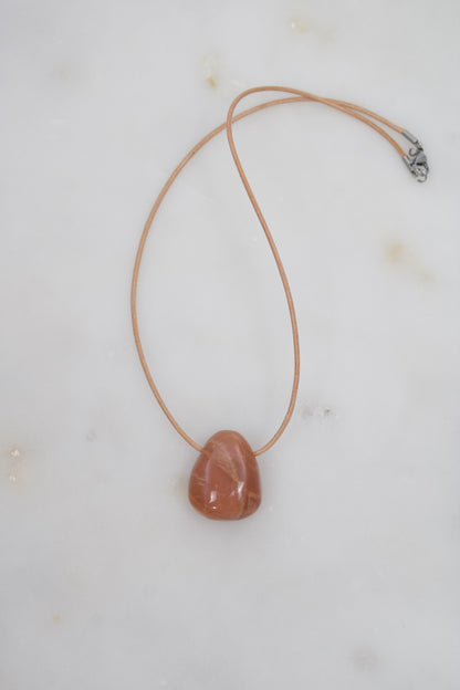 Mondstein copper