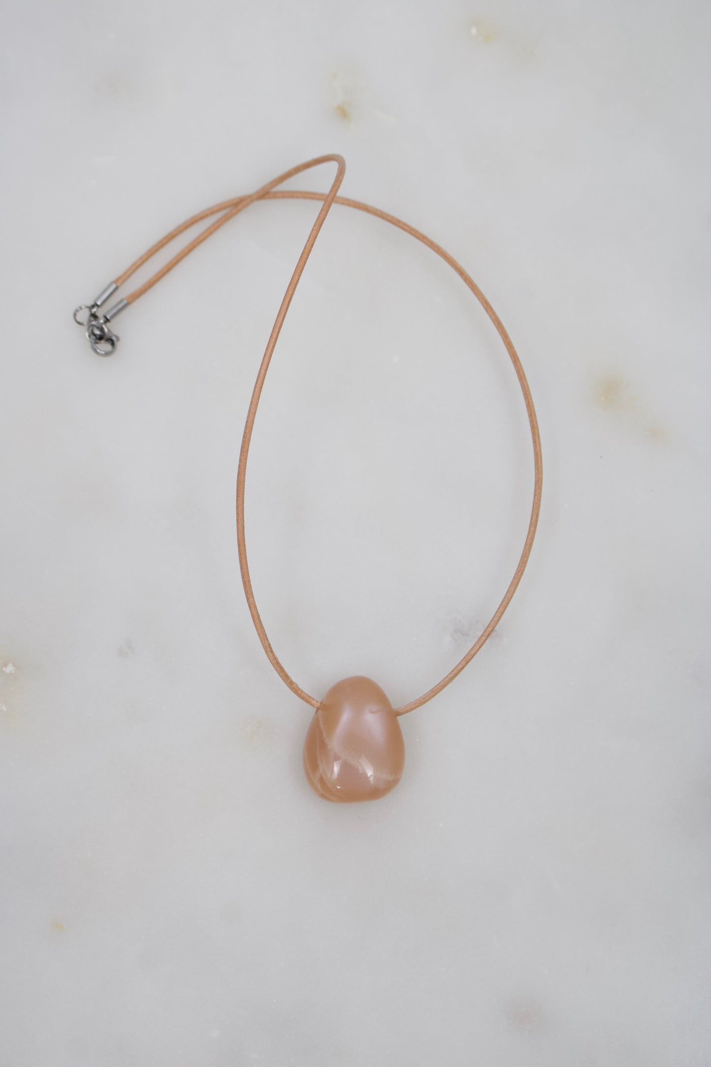 Mondstein "light peach"