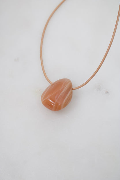 Mondstein "peach"