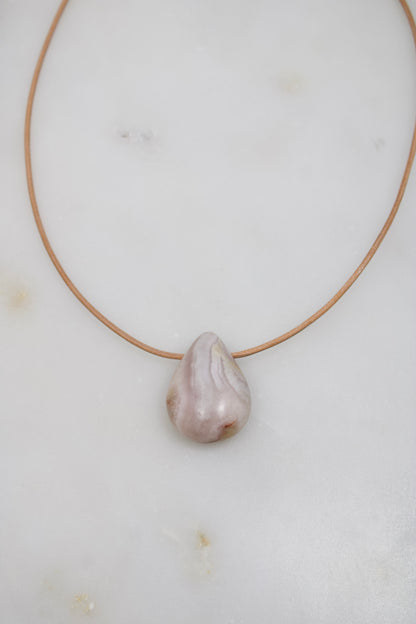 Kirschblüten Chalcedon