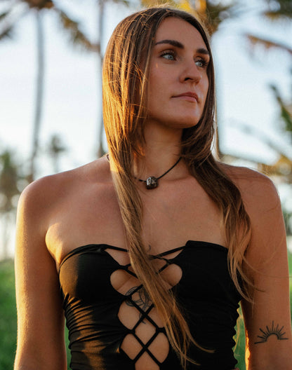 Heilsteinschmuck für spirituelle Entfaltung - Unsere handgefertigte Kollektion aus Bremen bietet einzigartige Designs mit Heilsteinen. Finde deine perfekte Halskette oder Kristall Anhänger und erlebe die transformative Kraft von Edelsteinen!